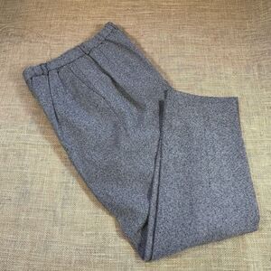 Vintage Pendleton Woman's Gray Pleated Stretch Waist Wool Pants Size 10 USA
